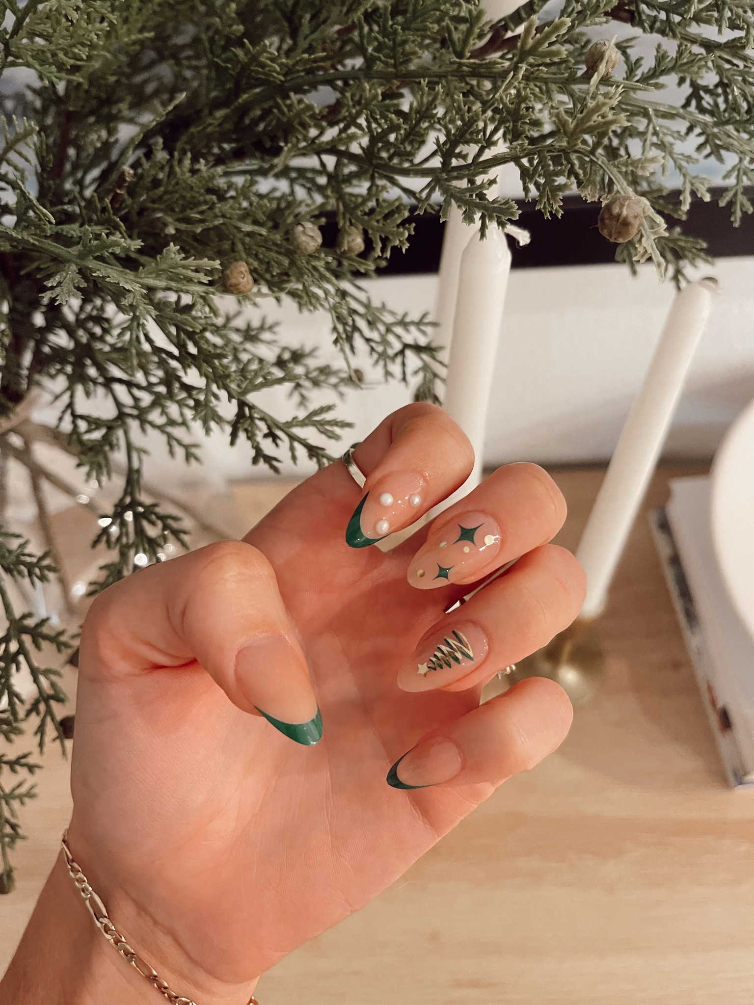 On sale for $5.99!! holiday nail inspo 🎄 favorite glue on nails!! They are so easy to do

Christmas nails, nail art, affordable style, drugstore beauty, target find, gift guide, stocking stuffers, gifts for her 

#LTKCyberWeek 

#LTKbeauty #LTKGiftGuide #LTKHoliday