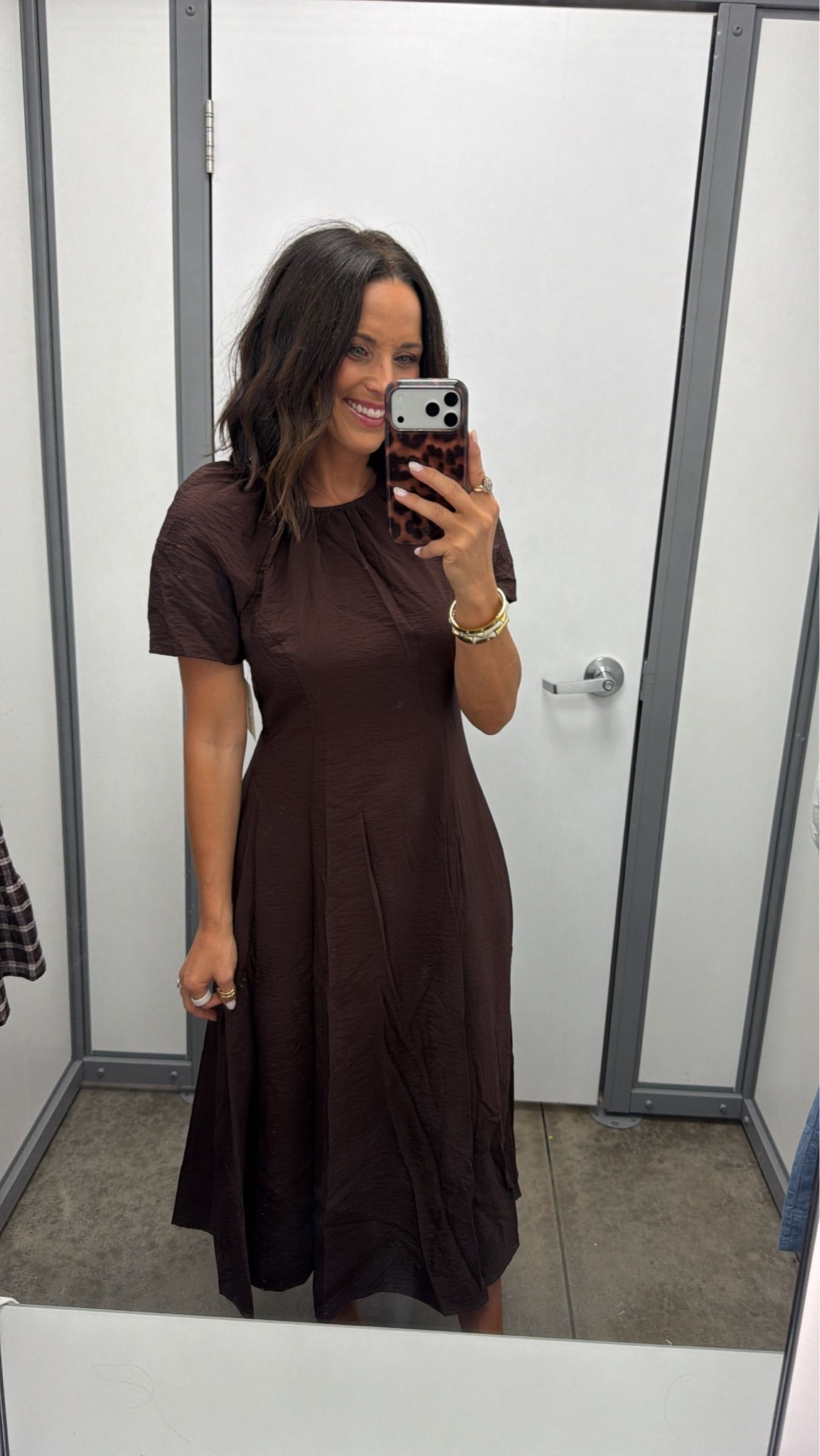this brown dress 😍 the kind of walmart find that looks way more expensive than it is

#walmartfinds #walmartfashion #affordablefashion #ltkfinds #fallfashion