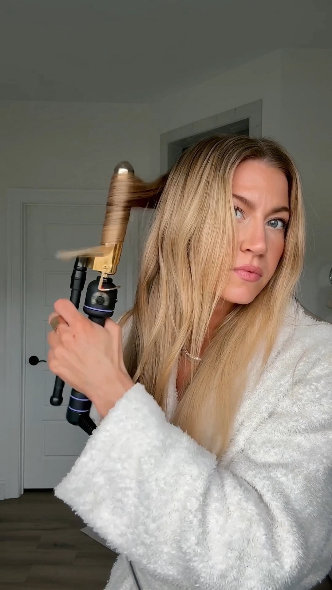 Everything I used for these glossy beach wave curls  

#LTKBeauty #LTKgrwm #LTKmorningroutine