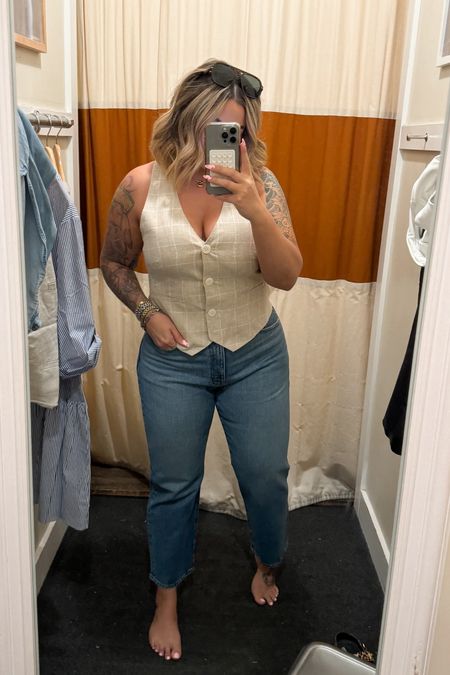 Jeans were a great fit - size 31 
Vest was too small in the chest size 14. I’m a 38dd if you have a smaller chest this would be so cute. 
#madewell #vest #denim 


#LTKfindsunder100 #LTKstyletip #LTKmidsize
