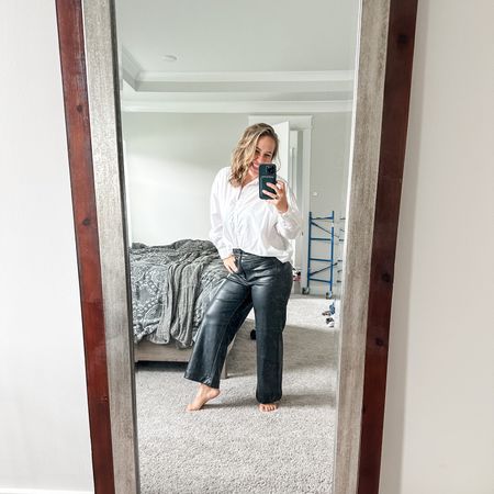 40% off these five pocket lined leather like pants! I’m obsessed with the fit and style of these. They are a fall staple!

#LTKworkwear #LTKsalealert #LTKfindsunder50