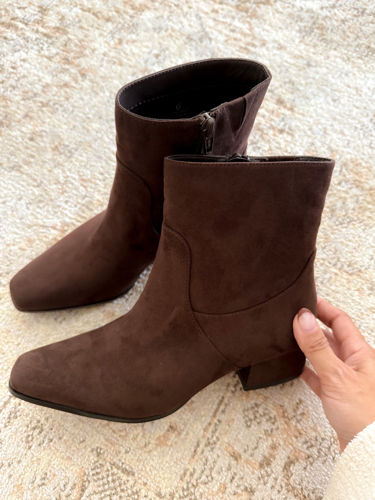 The perfect chocolate bootie! 🤎🧸☕️



#LTKShoeCrush #LTKFindsUnder50 #LTKSeasonal