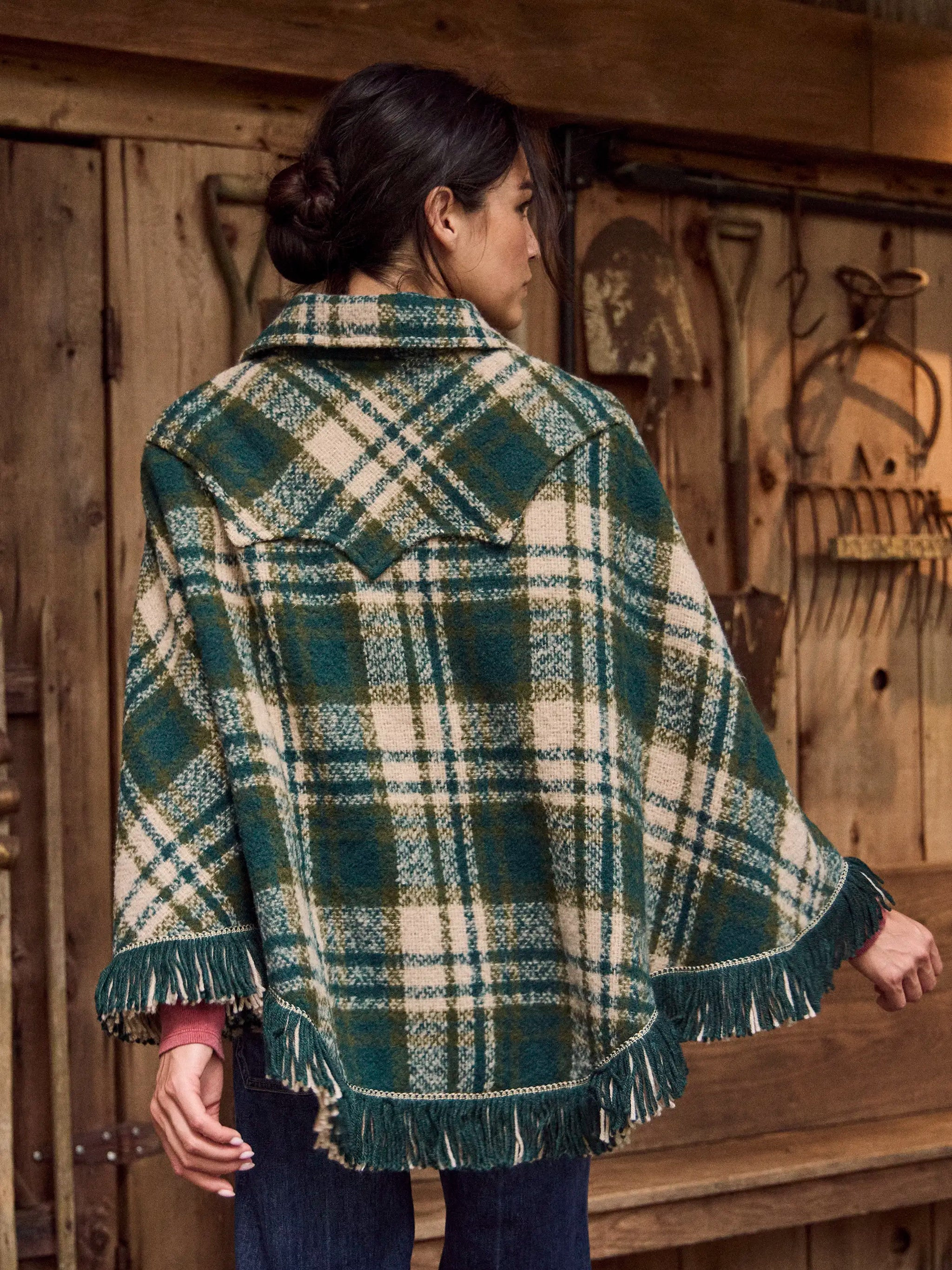 Palomino Poncho | Natural Life