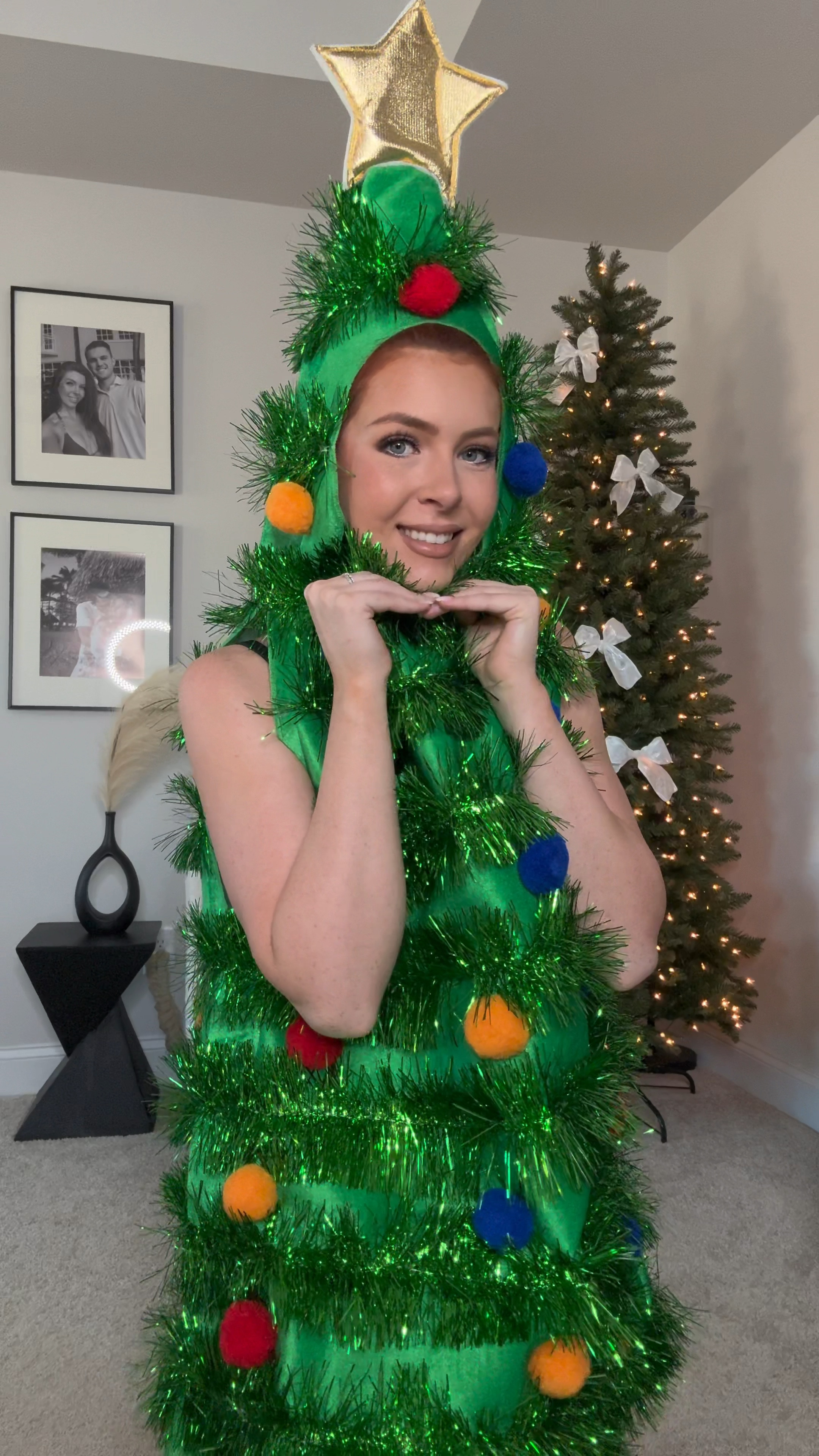 12 DAYS OF HOLIDAY OUTFITS❄️🎄On the fourth day of Christmas, we’re bringing the Christmas spirit😂


#LTKstyletip #LTKSeasonal #LTKHoliday