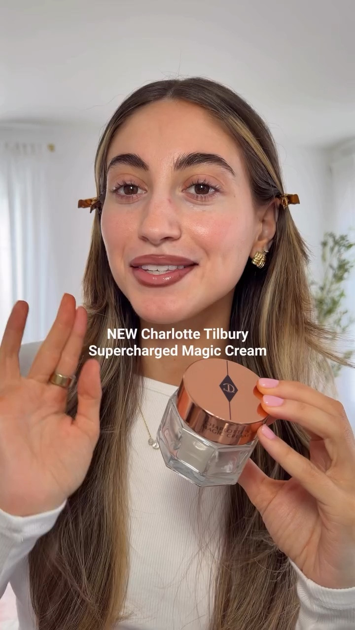 my favorite @charlottetilbury Magic Cream now has a NEW supercharged formula!!🌟 Just when I thought it couldn’t get better… it’s also available on Amazon🪄 #skincare #moisturizer #skincarefavs #beauty #charlottetilbury

#LTKSeasonal #LTKselfcare #LTKBeauty