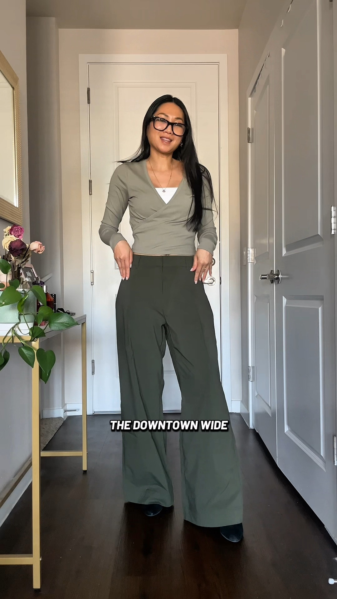Fabletics  wide leg pant review

Work outfit
Office outfit
Business casual workwear

#LTKootd #LTKWorkwear #LTKgrwm