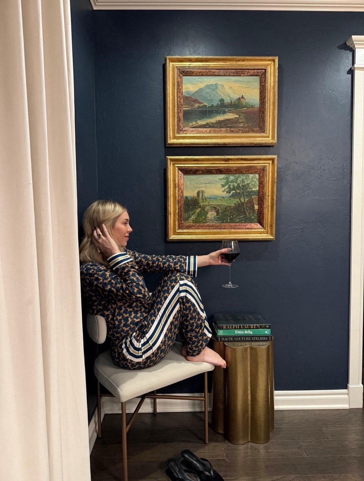 Winter Outfit 
Breakfast room
Home decor
Moody decor
Winter decor 

#LTKHome #LTKSeasonal #LTKSaleAlert