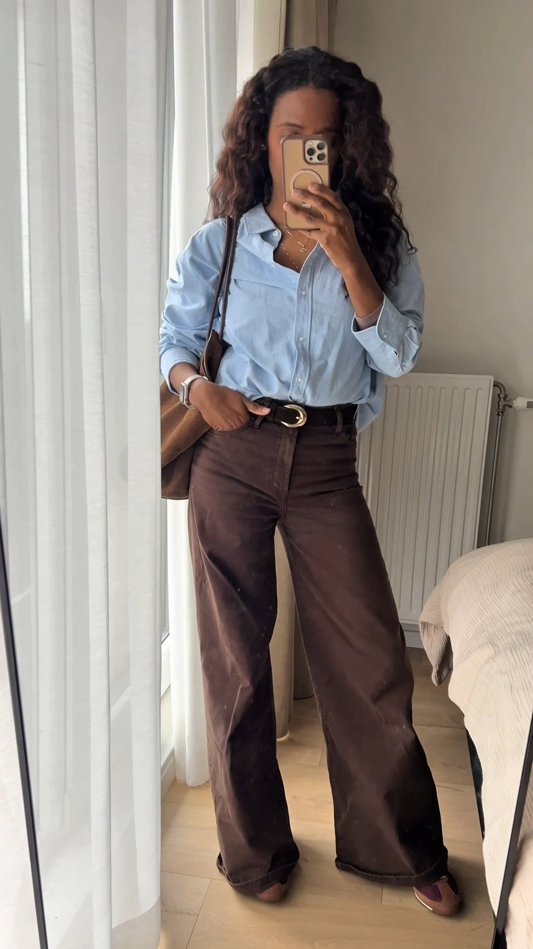 Blue + brown, the perfect color combo for spring 😍. 

Brown wide leg pants, brown for spring, adidas sl72 and asos suede bag. 


#LTKSaleAlert #LTKOver40 #LTKSpringSale