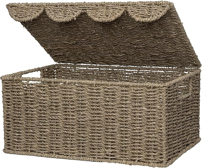 StorageWorks Scalloped Edge Wicker Basket with Lid, Handwoven Natural Seagrass Basket for Décor,... | Amazon (UK)