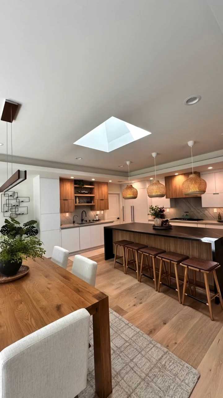 Comment ‘ikea’ to get links to all ikea pieces we used in our home. 

@ikeausa has been such a meaningful part of our home — a little reminder that creating a beautiful, custom-feeling space doesn’t always have to come with a custom price tag.

#transitionalstyle #transitionalhome #ikeafinds #ikeahome neutralhome intentionalhome curatedhome