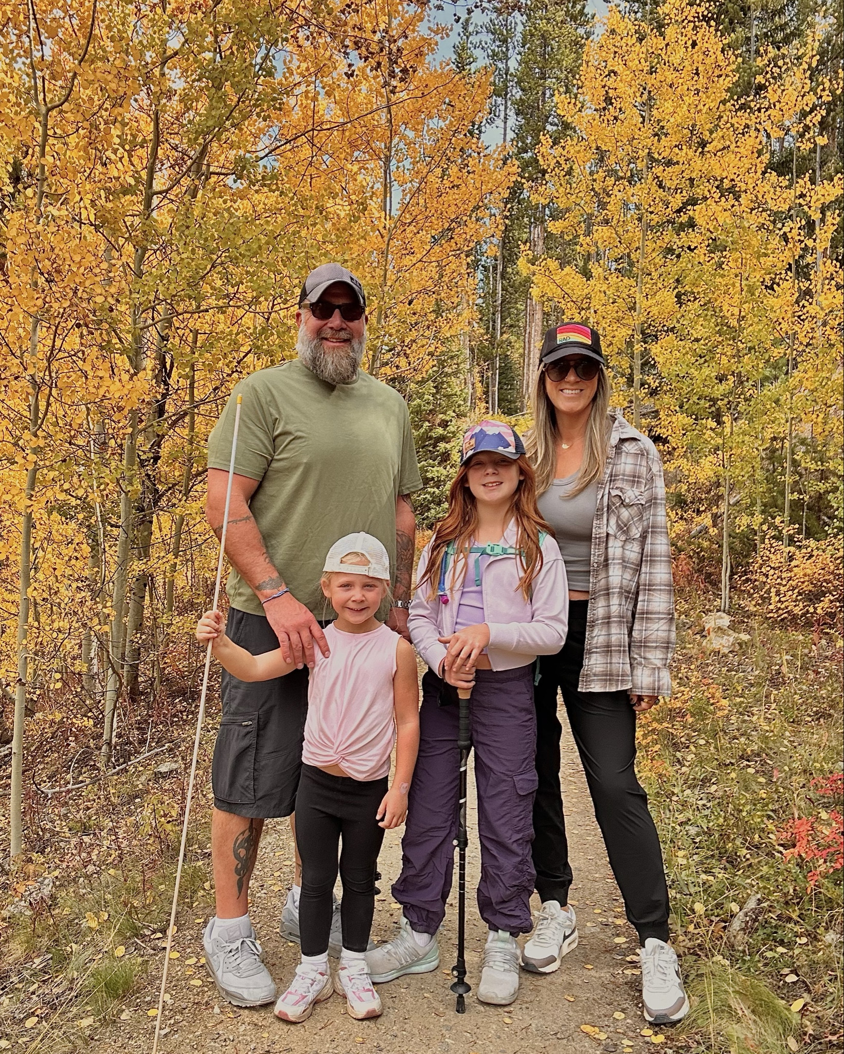 Fall hiking outfit with the family 🍂
Large tank, large tall joggers, 9.5 men’s sneakers, exact flannel is not available in this color, but linked the brand I always buy (men’s XL) 
Also linked Dylan’s outfit 
🇨🇦 links at the end! 

#LTKTravel #LTKOver40 #LTKTall