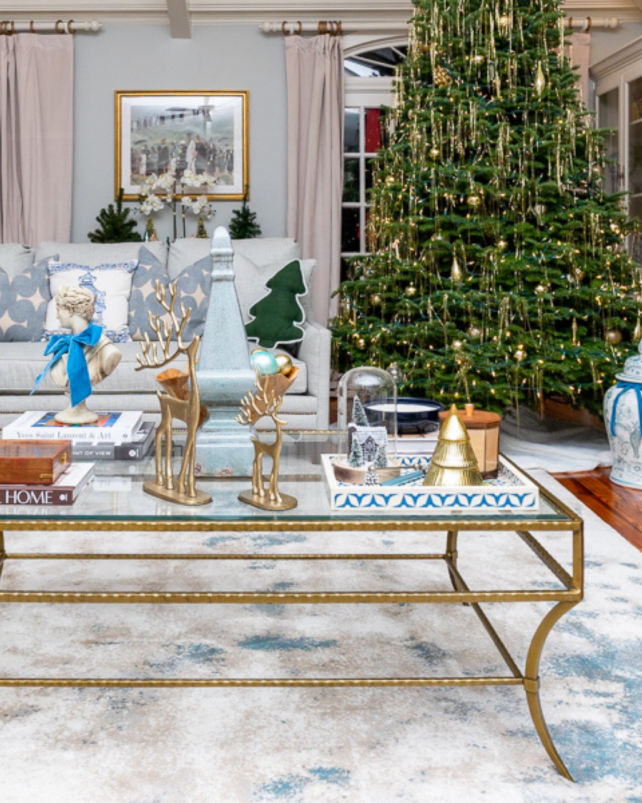 Living Room furniture 
Living room decor
Home Decor
Coastal Grandmother
Grandmillennial
Coffee table
Area rug

#LTKhome