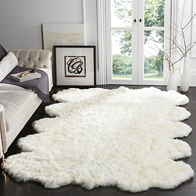 Safavieh Sheepskin Collection SHS211A Genuine Sheepskin Pelt Handmade White Premium Shag Rug (6' x 9 | Amazon (US)