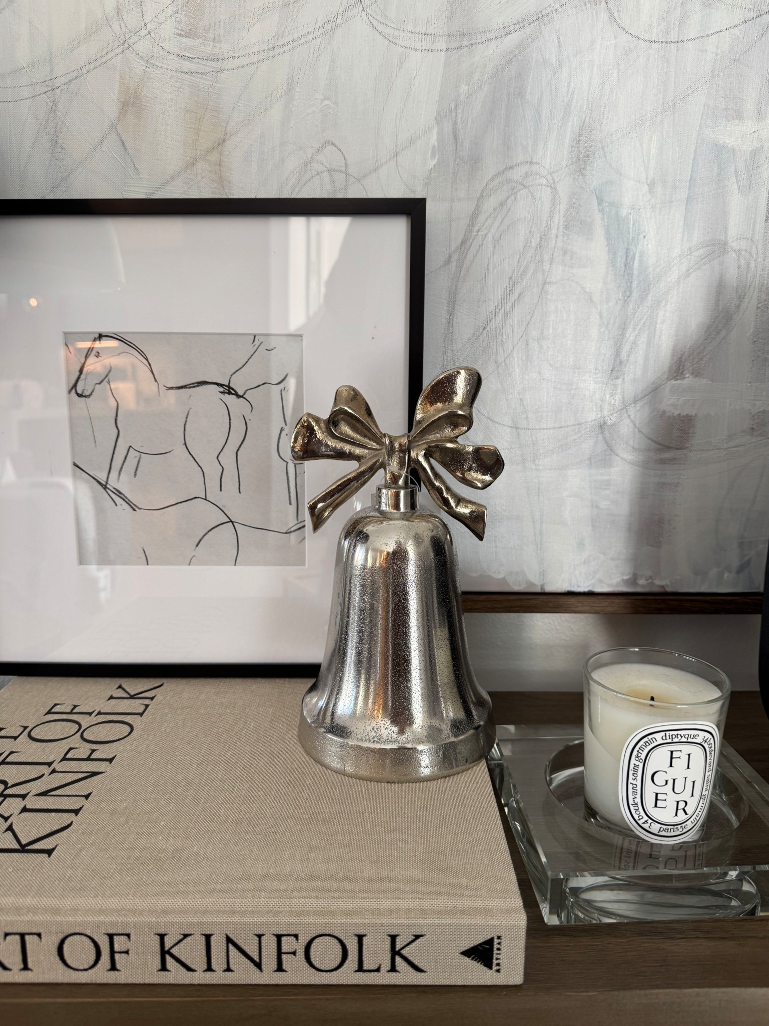 Christmas bell - found it at homegoods and was able to link it for you! ✨
Silver bell 
Christmas decor 
Holiday decor 
Home decor 


#LTKHome #LTKSaleAlert #LTKHoliday