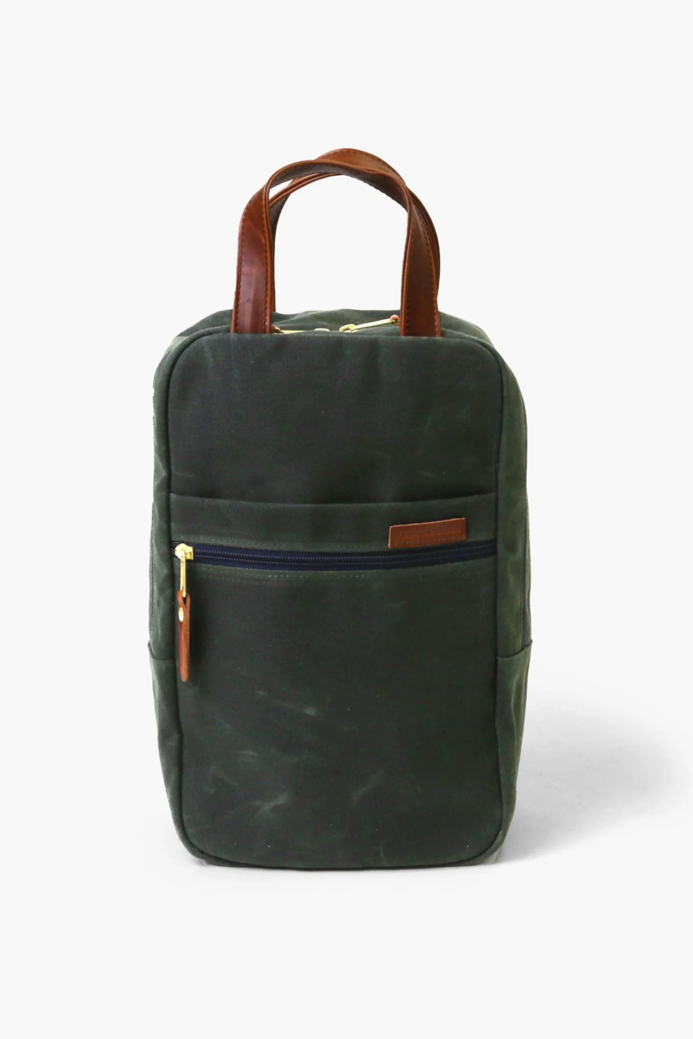 Hunter Green Waxed Canvas Heritage Golf Shoe Bag | Tuckernuck (US)
