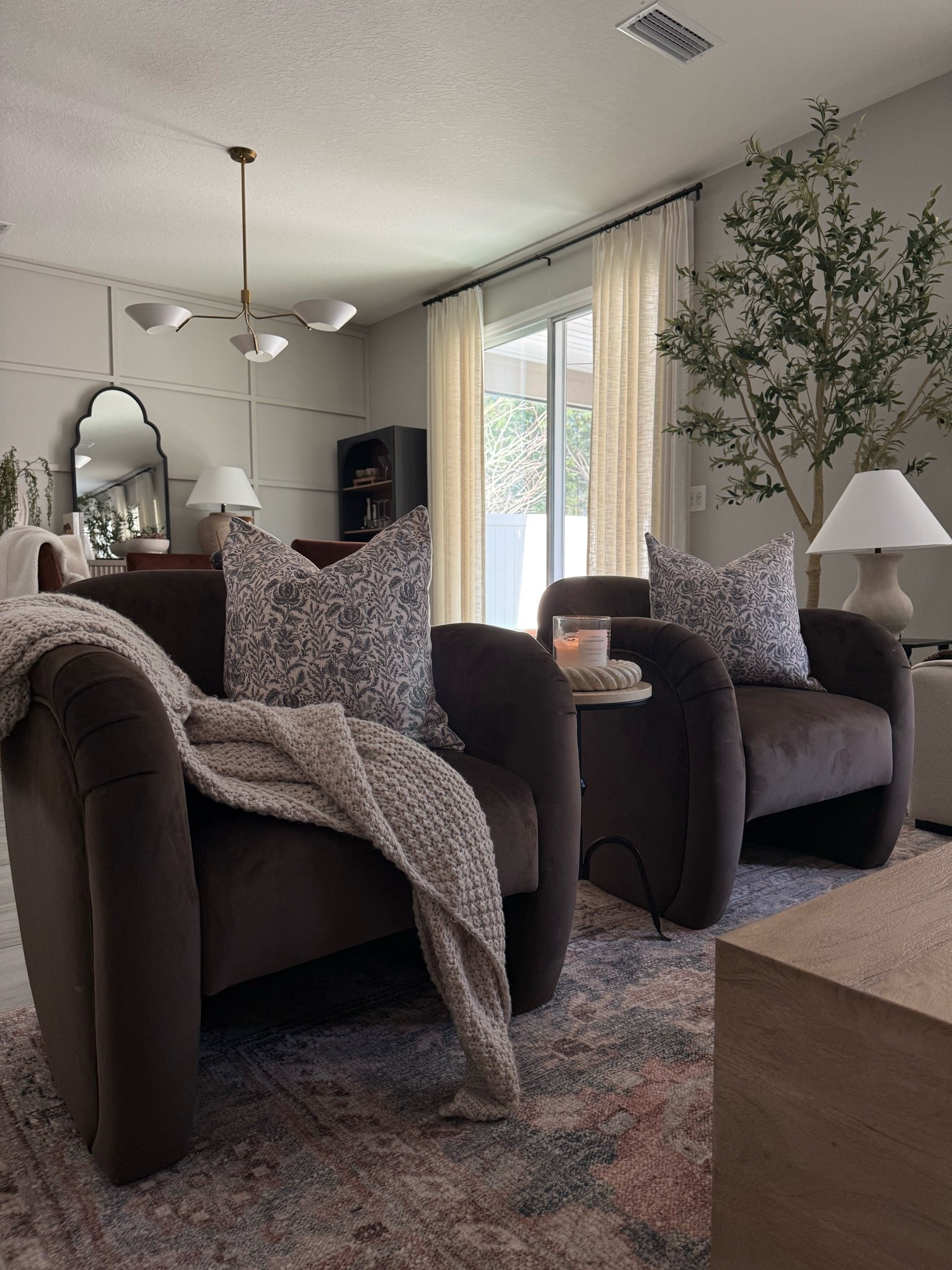 The perfect chocolate brown accents chairs are on sale.. one of my favorite finds 😍👌🏽 so many color options! 

Brown accent chairs, affordable accent chairs, moody living room, Loloi rugs, living room inspo

#LTKHome #LTKSaleAlert