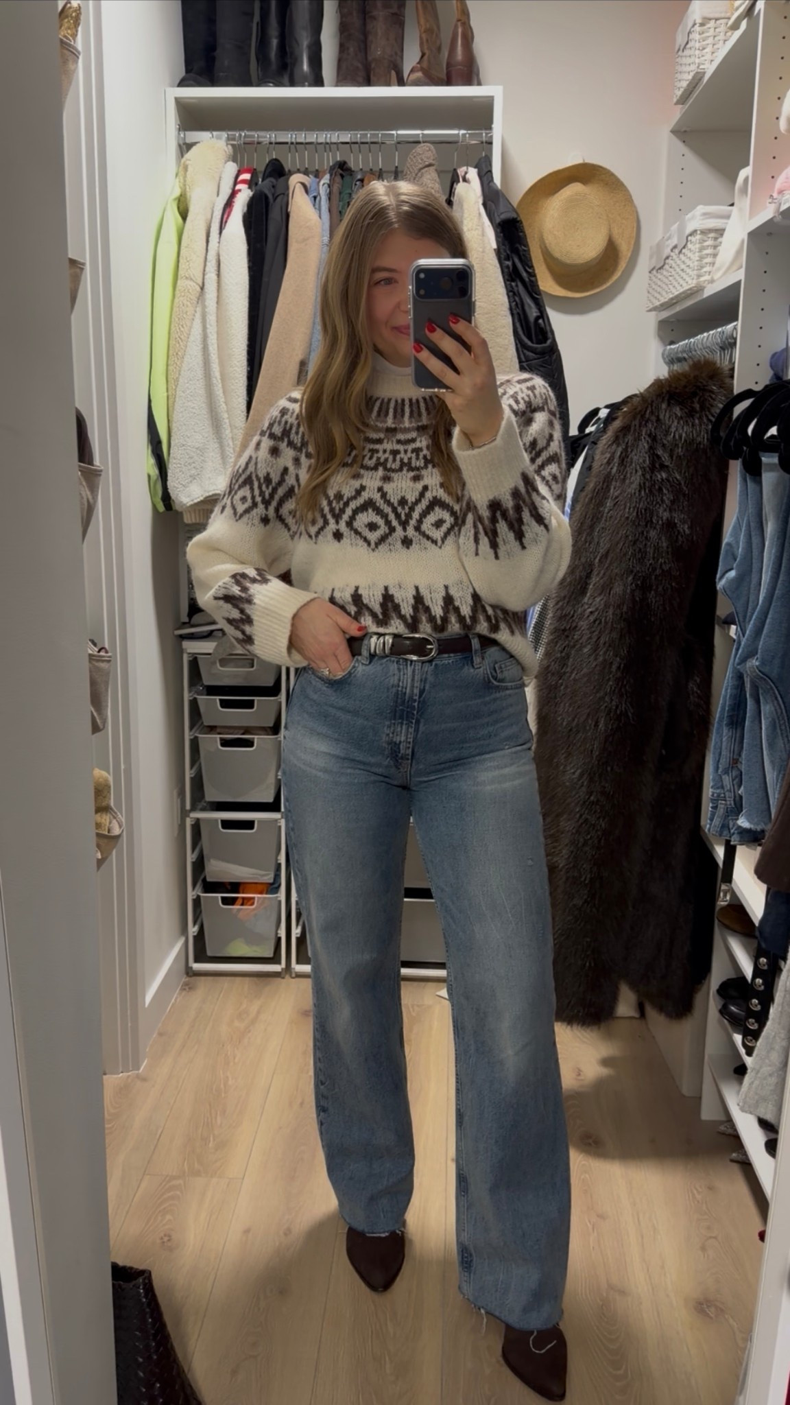 love a fairisle sweater always 

#LTKootd #LTKMidsize #LTKHoliday