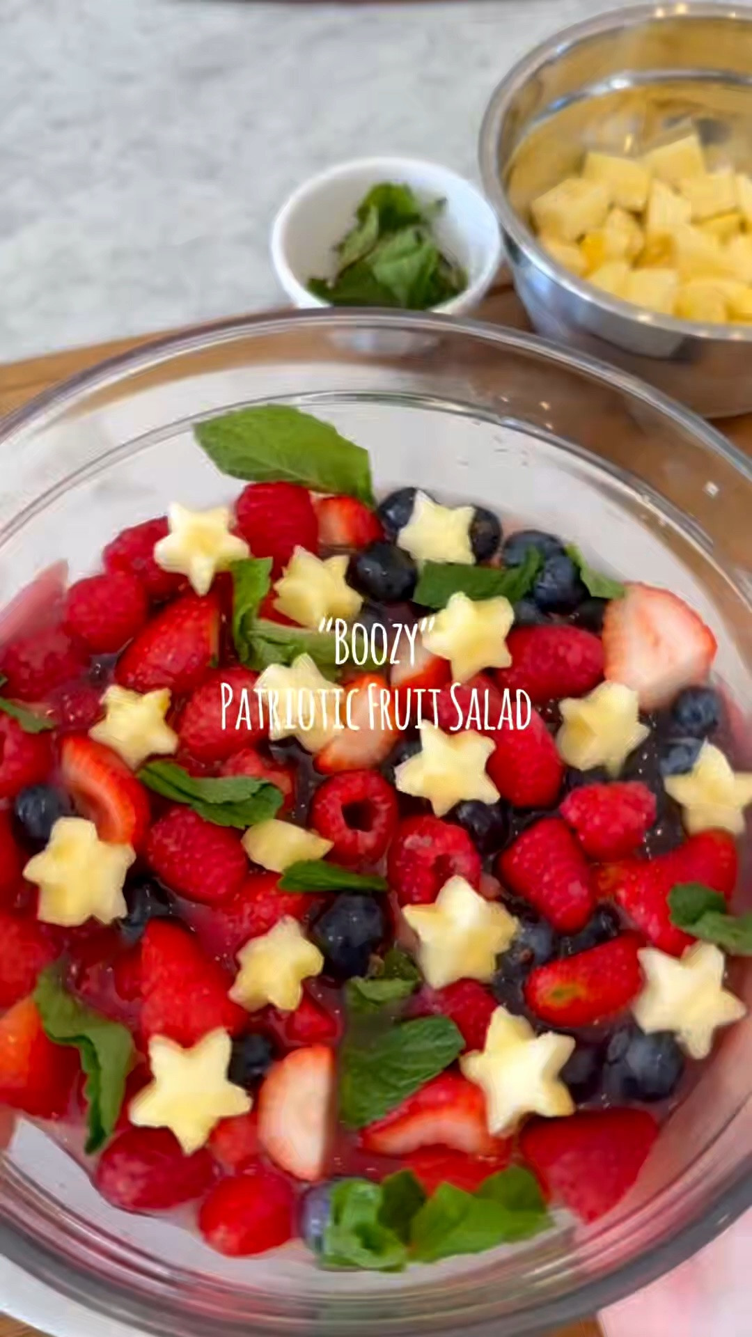 You need this cute Star cutter! And you can find this recipe on my IG @theonepotmomma_
