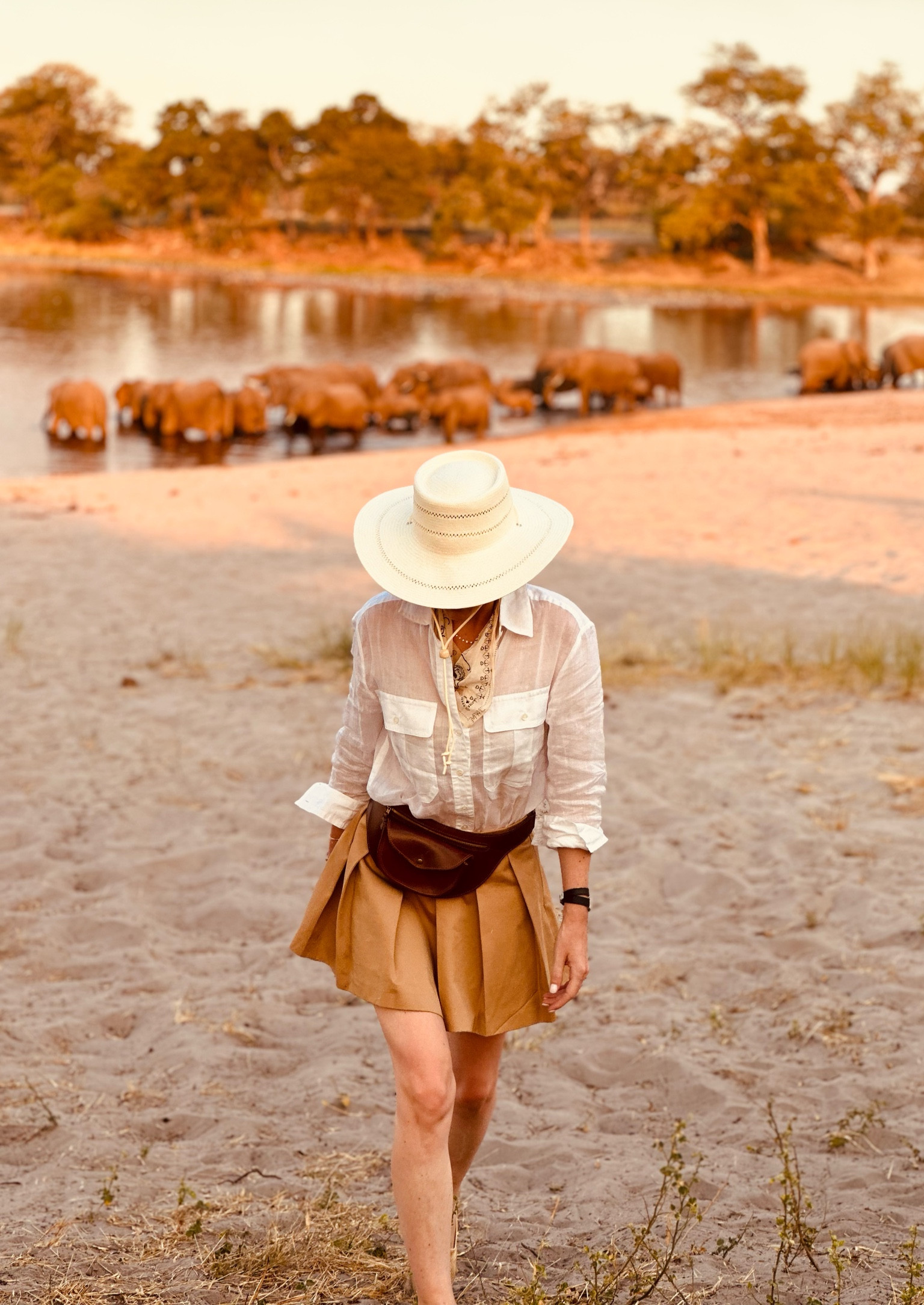 Do you see the elephants behind me!!! Wow I just can’t believe I was able to get this close! We watched them drink at sunset with “sundowners” drinks and snacks.


#LTKworkwear #LTKeurope #LTKtravel
