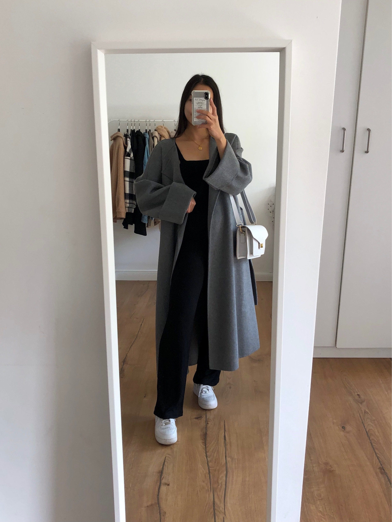 Gray coat outfit✨

#LTKeurope #LTKSeasonal #LTKfit