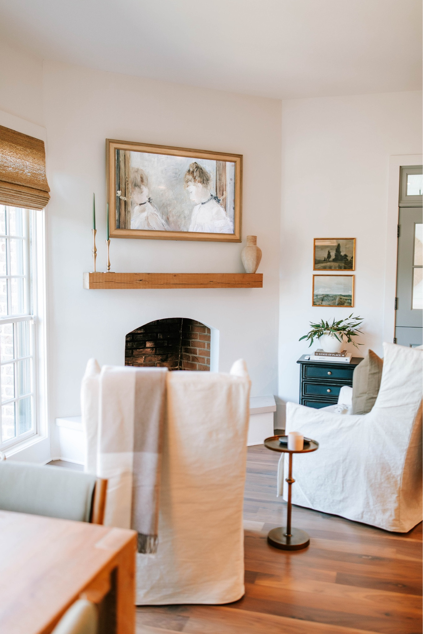 Love this spot in our breakfast nook! Perfect for reading!

Loverly Grey, breakfast nook, home decor, home inspo 

#LTKHome