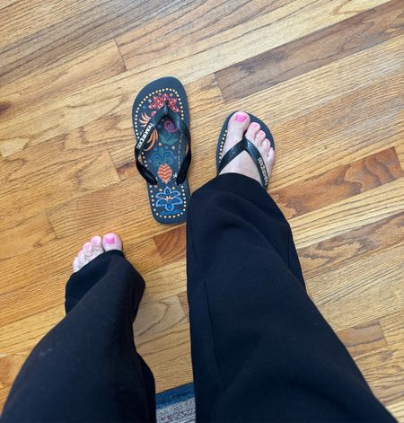 New flip flops for 2024! They are pretty 🩴 Fit TTS

#LTKSeasonal #LTKshoecrush #LTKswim