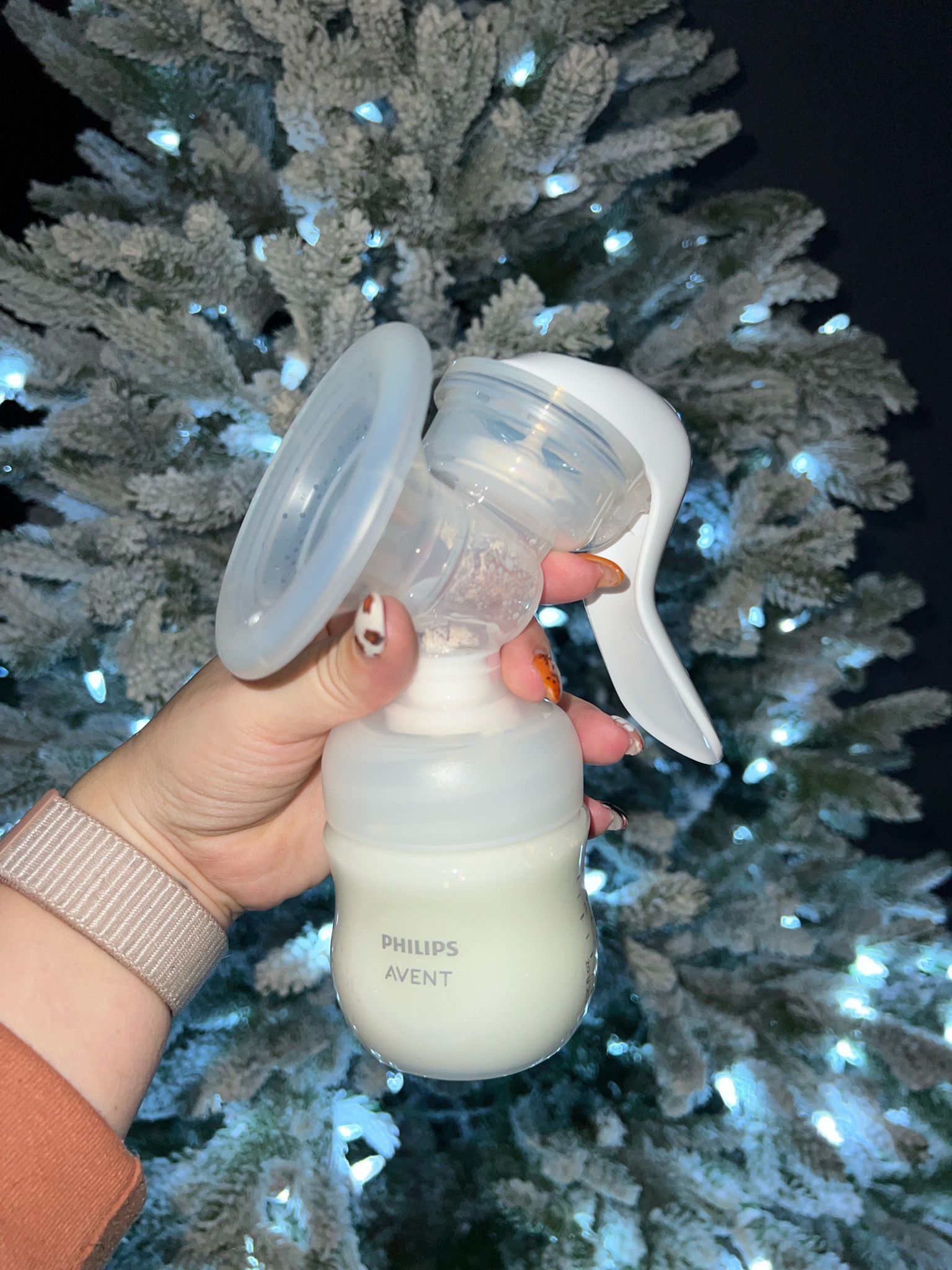 Comfortable & fast working hand pump! 

#LTKBaby #LTKBump #LTKFindsUnder50