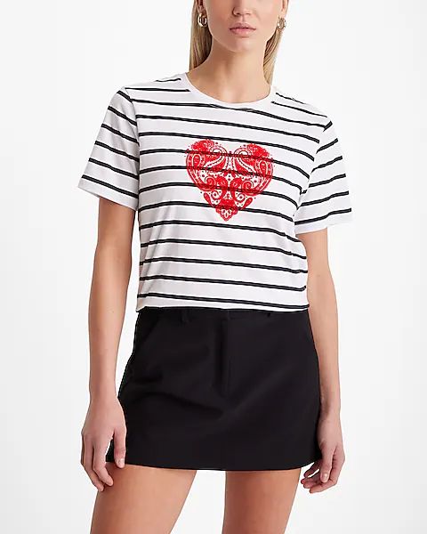 Skimming Striped Paisley Heart Crew Neck Graphic Tee | Express