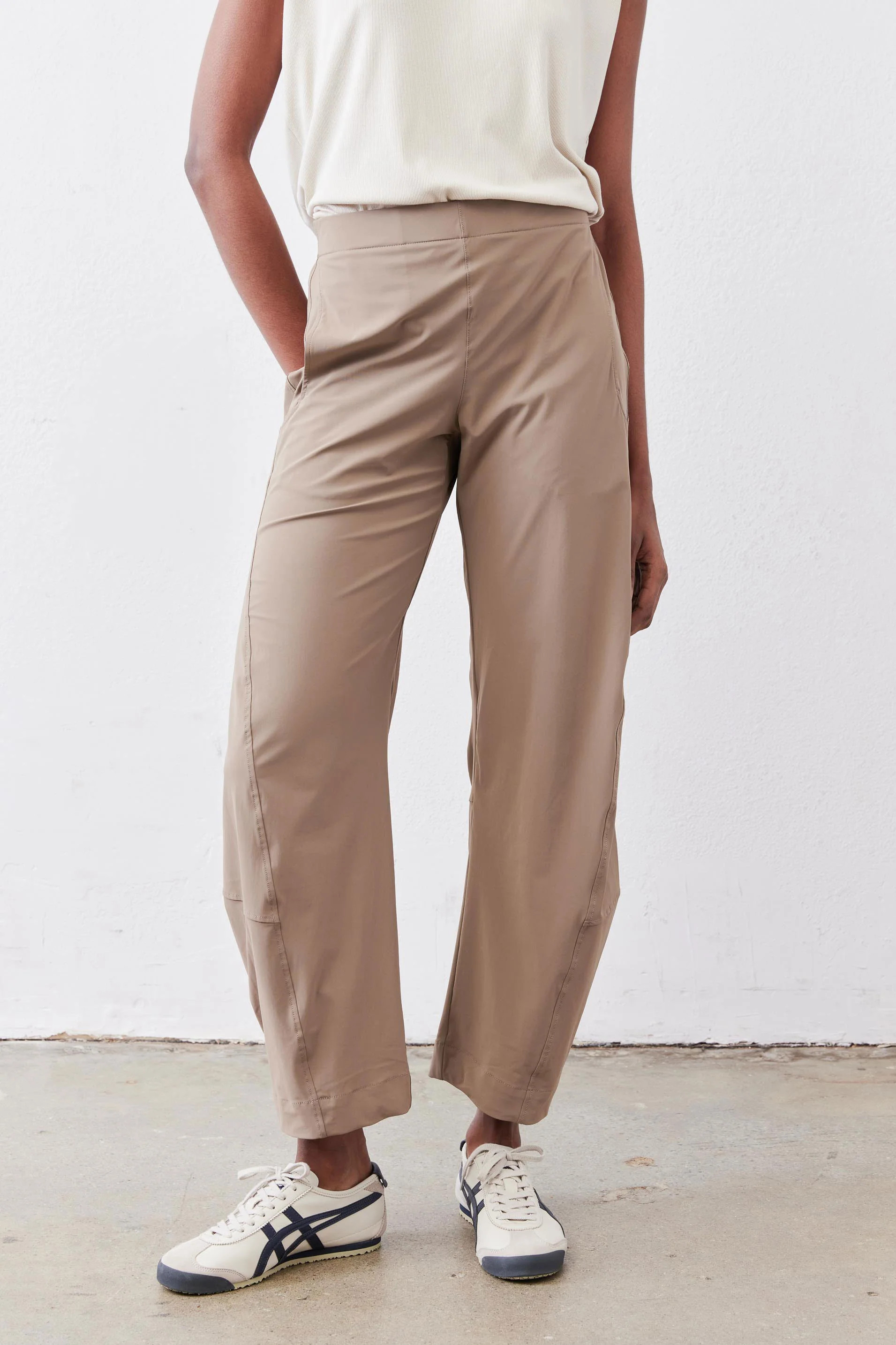 The On The Loose Work Pants | Ruti