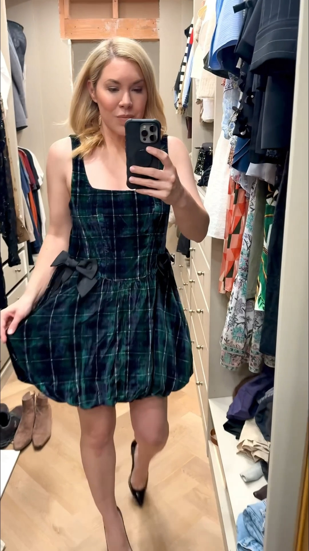 Christmas party dress
Dress
Plaid dress
Party dress


#LTKHoliday #LTKFindsUnder100