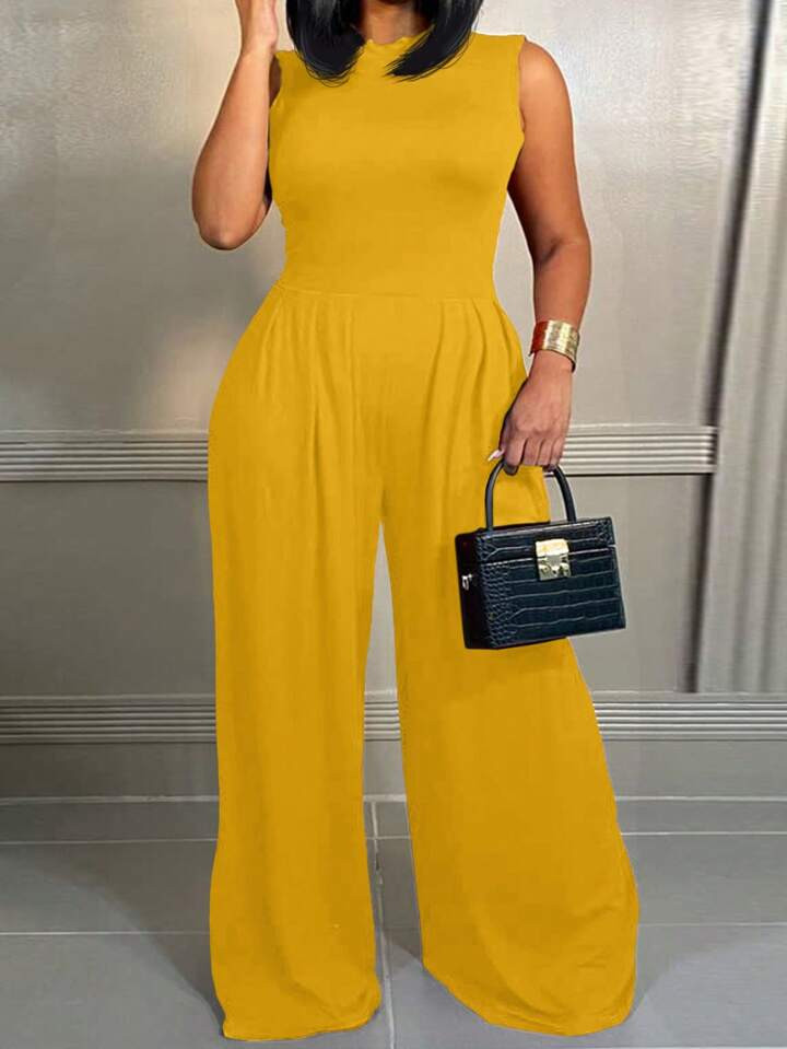 SHEIN Slayr Elegant Plus Size Solid Color Sleeveless Jumpsuit With Round Neck For Women | SHEIN