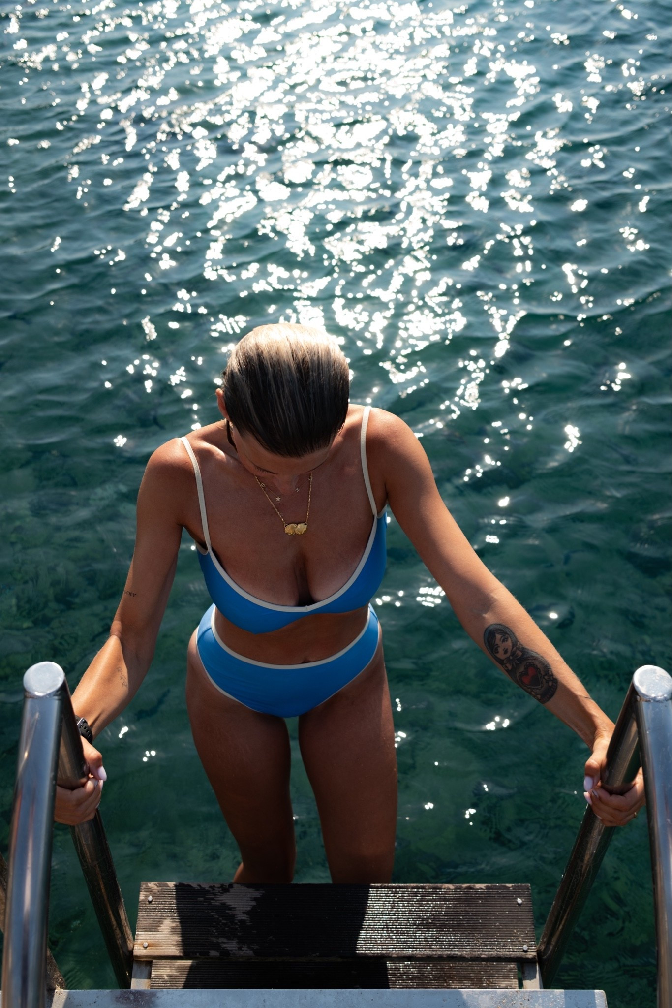 A perfect ‘hide the tummy’ but still cute bikini