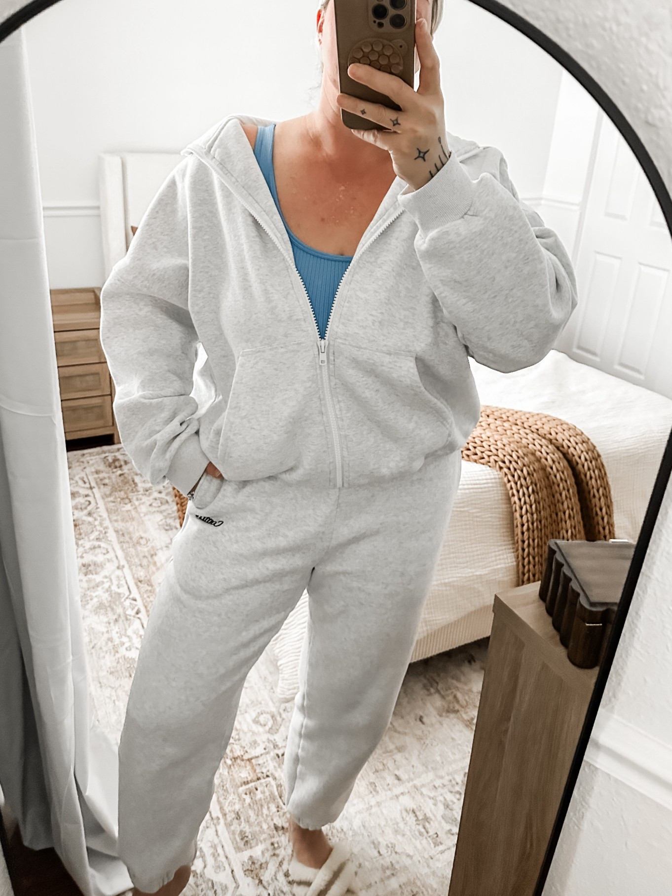 Obsessed with these sweatpants and hoodie. This is the most comfortable and cozy set I’ve owned. It is oversized in the hoodie so you could size down. The sweatpants I feel are true to size. 

Several colors available. Great for traveling, lounging or anytime. They’re so soft and feel amazing  

#LTKmomlife #LTKfitnessgoals #LTKActive