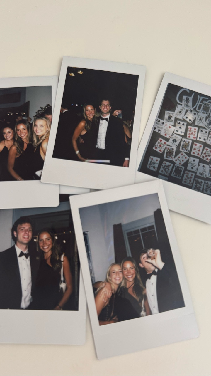 Formal on film🎥

@erlyskin @jcrew @ringconcierge @elevenelevenus @nuxe @thedrybar @just.ingredients.shop