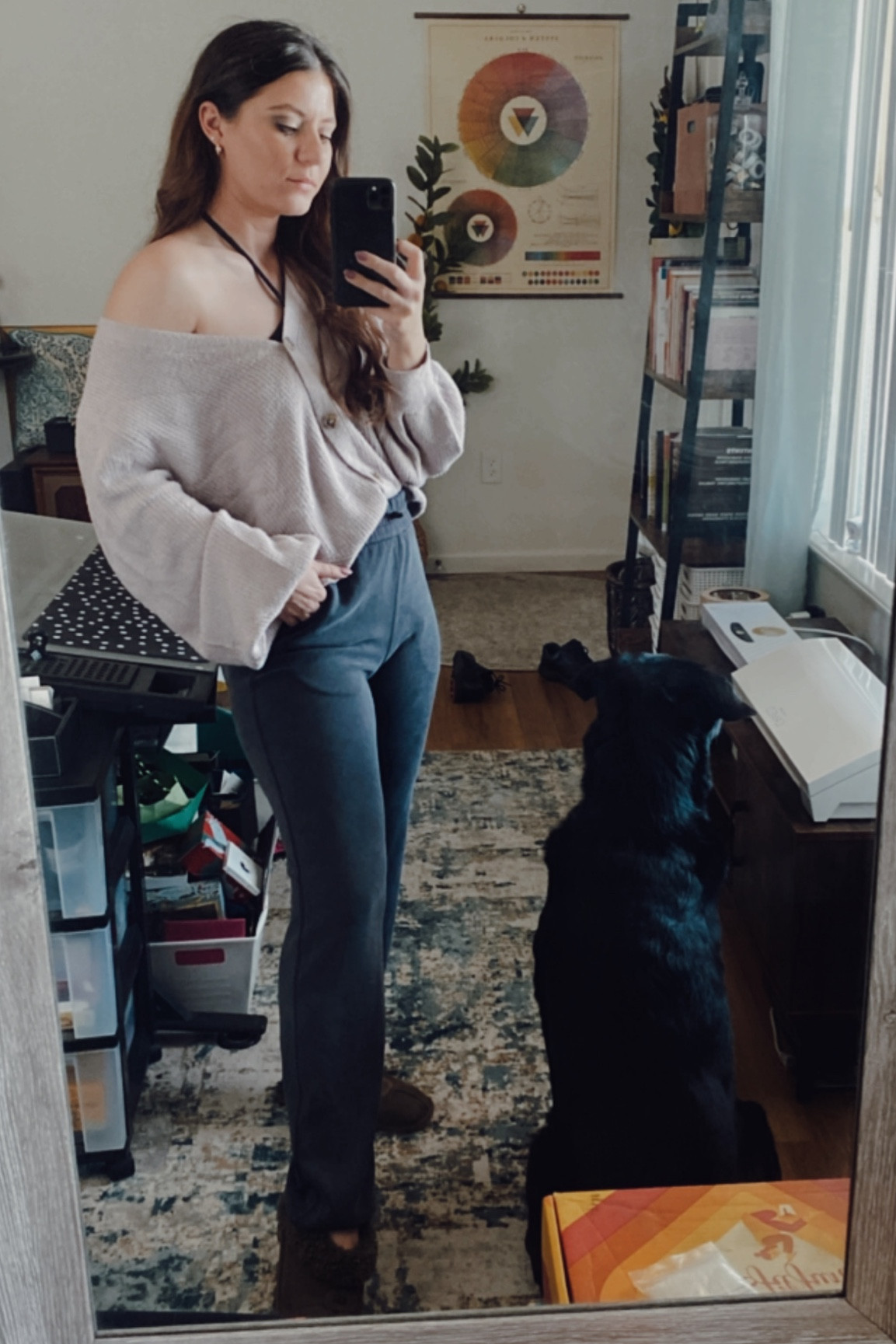 comfy ootd featuring the best lululemon sweats, a comfy oversized cropped cardigan, and a cute layered crop from abercrombie 

#LTKSeasonal #LTKFind #LTKGiftGuide