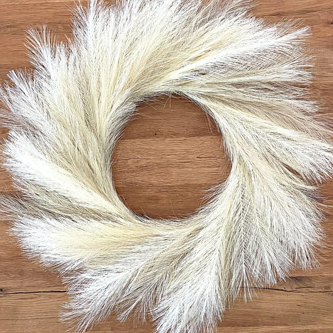 L U N A M A HOME DÉCOR LUNAMA Faux Pampas Grass Wreath for Boho Home Decor - 27inch Large Fall W... | Amazon (US)