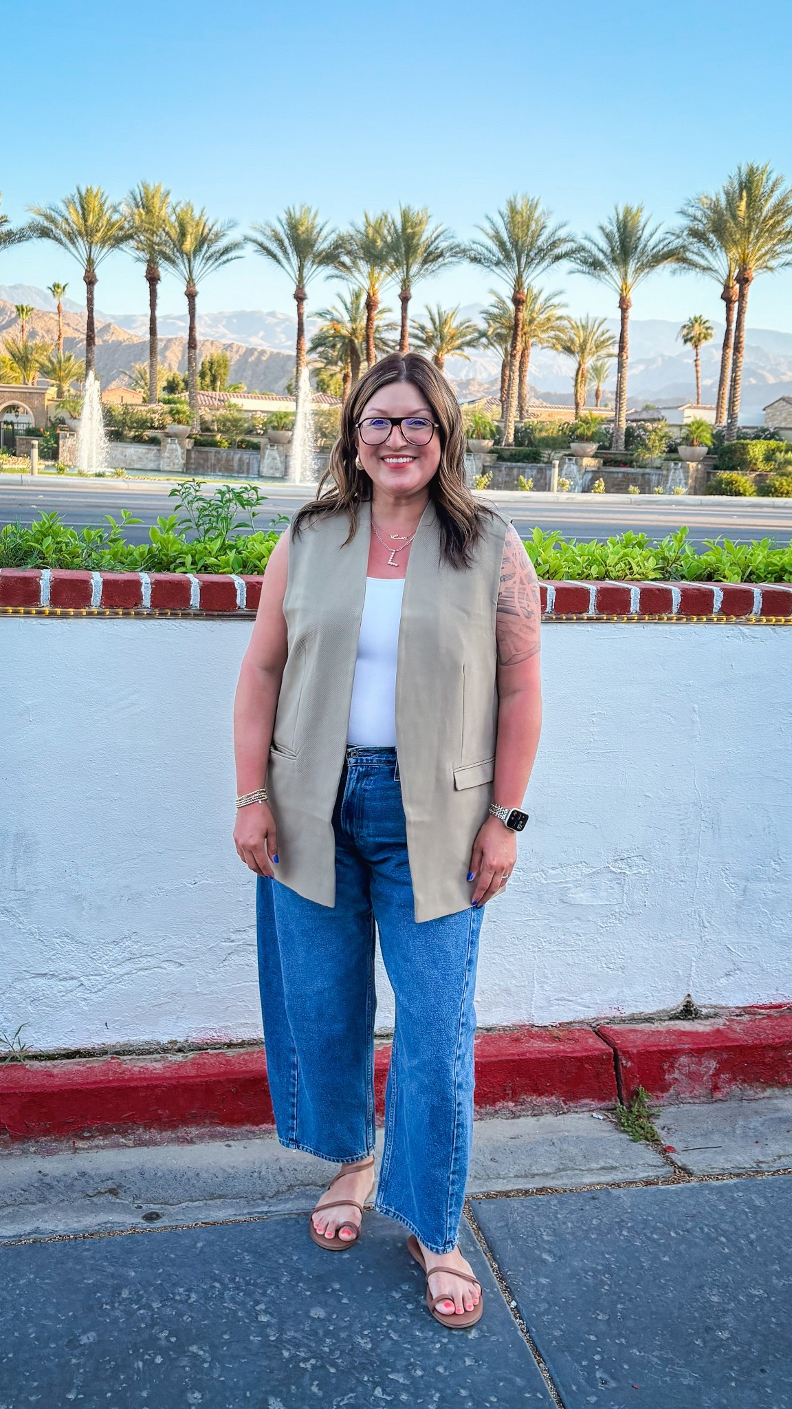 Last night’s look:
Vest (XL)
Spanx cami (L)
Abercrombie barrel
Jeans (32)
Tkees 

#LTKStyleTip #LTKOver40 #LTKMidsize