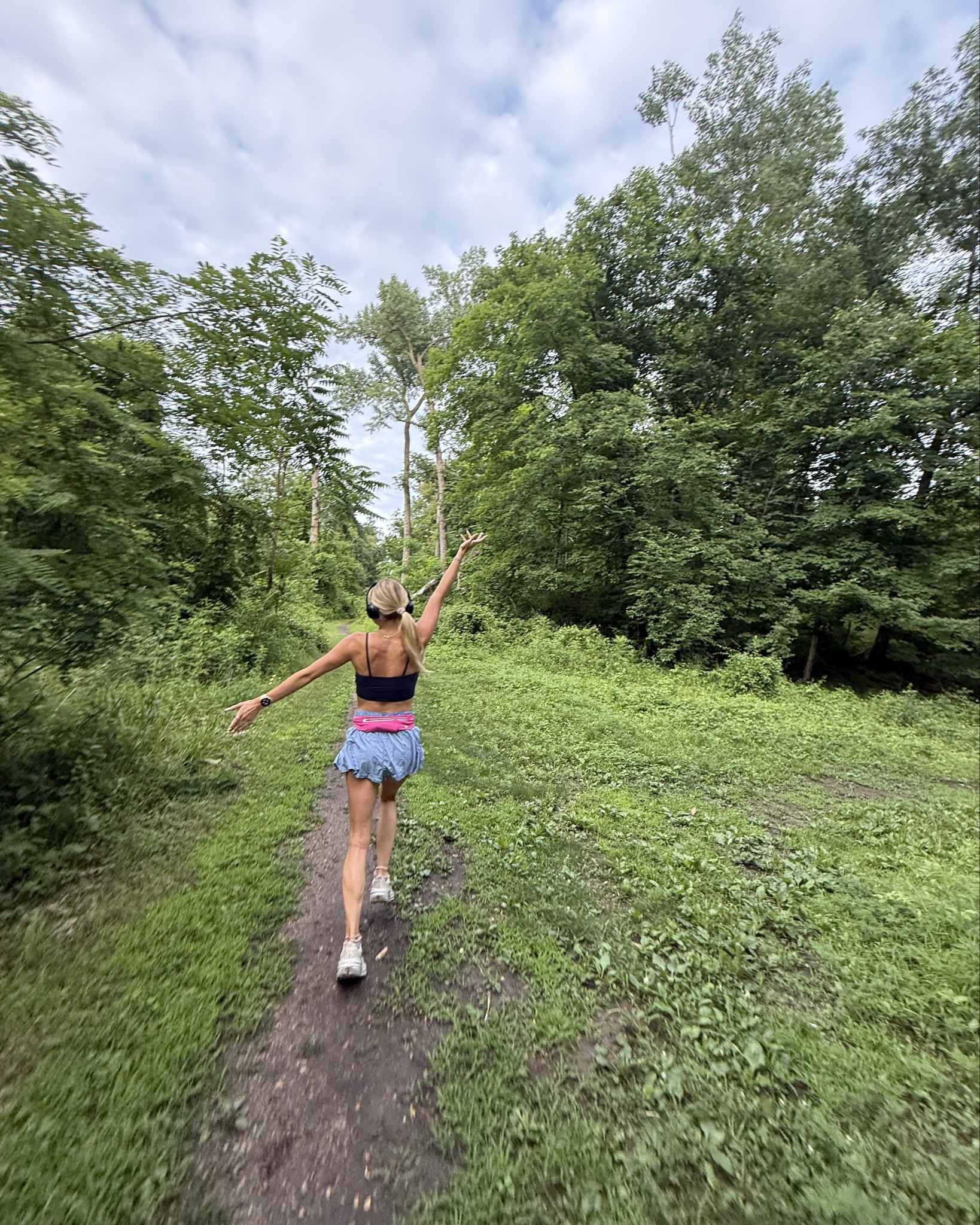 last nights running fit!🏃🏼‍♀️🌟

#LTKActive #LTKPetite #LTKStyleTip