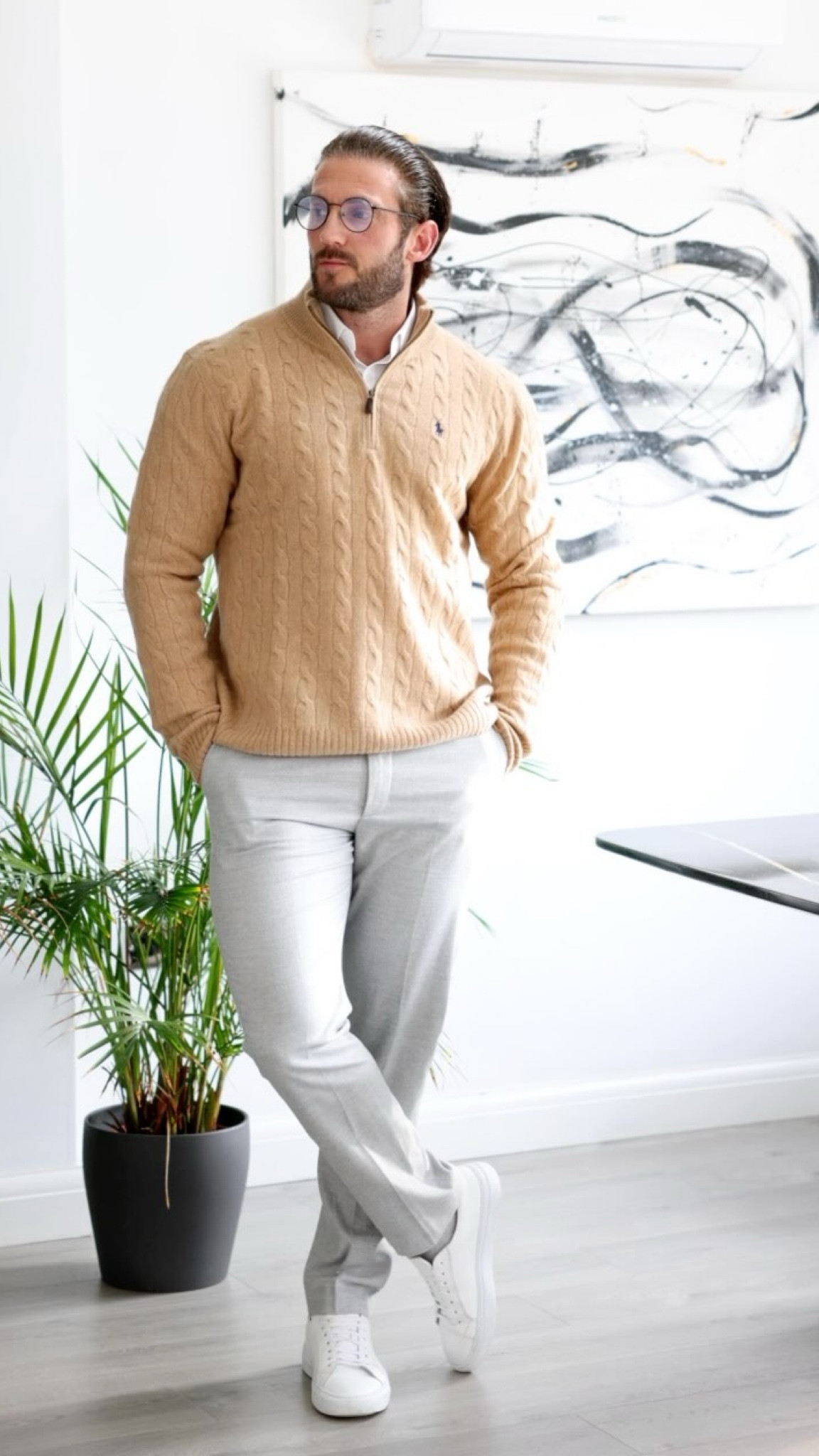 Styling a 1/4 zip 🔥 a staple item this time of year!! Going for a nice casual vibe with this outfit ✅ what do you think? 

All items tagged on my ltk with similar pieces you can choose from 🫡

#mensfashion #mensfashionpost #mensfashions #menstyle #menstyleguide #mensoutfit #mensoutfits #mensoutfitideas