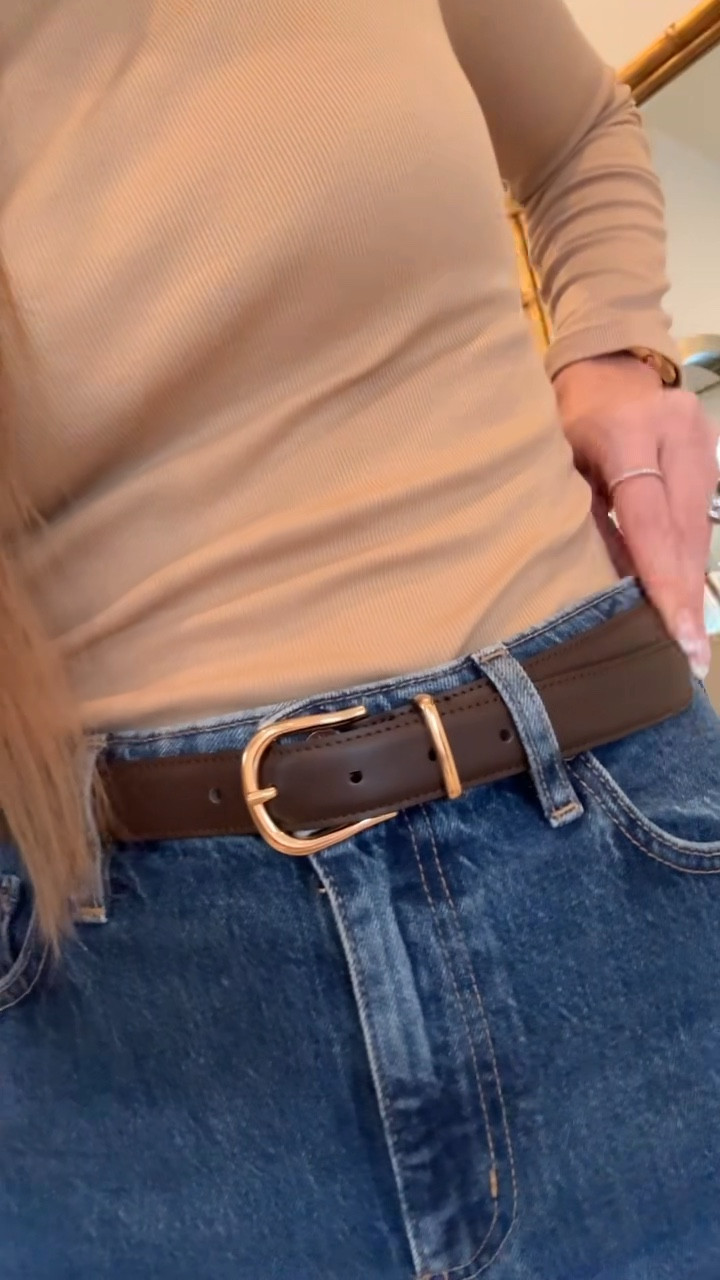 Love this belt and you will too!!

OOTD / Fashion / Budget / Everyday Wear / Classy / Work Outfit / Date Night / Belt / Style / Affordable / Elevated Style / Warm Outfit / Casual Outfit 



#LTKStyleTip #LTKFindsUnder100 #LTKFindsUnder50