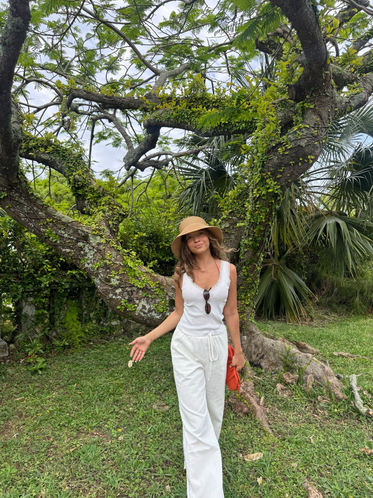 My top is from brandy and hat is from tjmaxx but I added some similar options!!