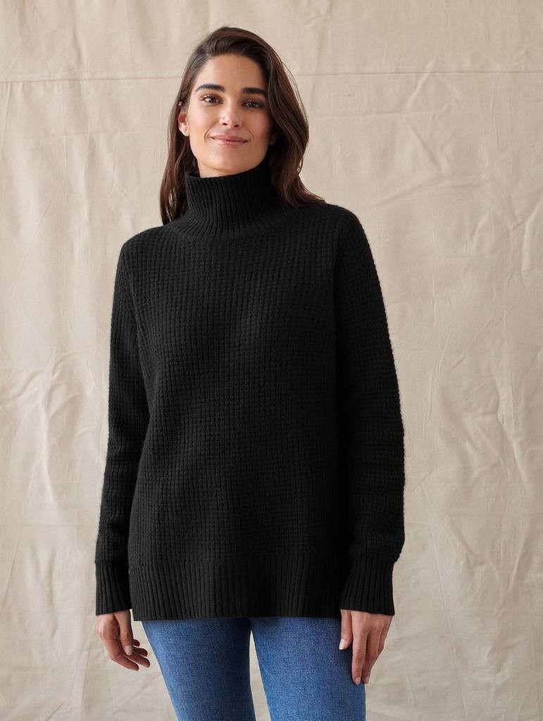 Cashmere Waffle Standneck | White and Warren