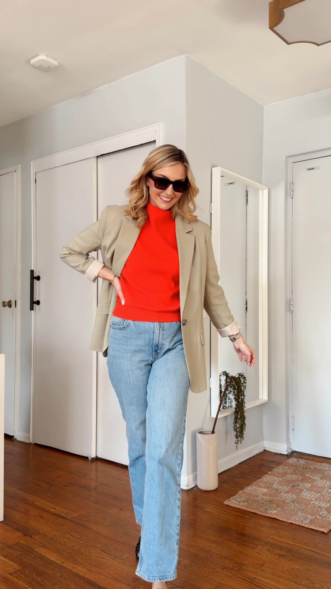 Spring I’m so ready! 

Red sweater, green blazer and pair of straight jeans! It really doesn’t get easier than that. 


Zara outfit • spring outfit • ootd • green blazer • Zara top • spring ootd 



#LTKgrwm #LTKSpringSale #LTKdayinmylife