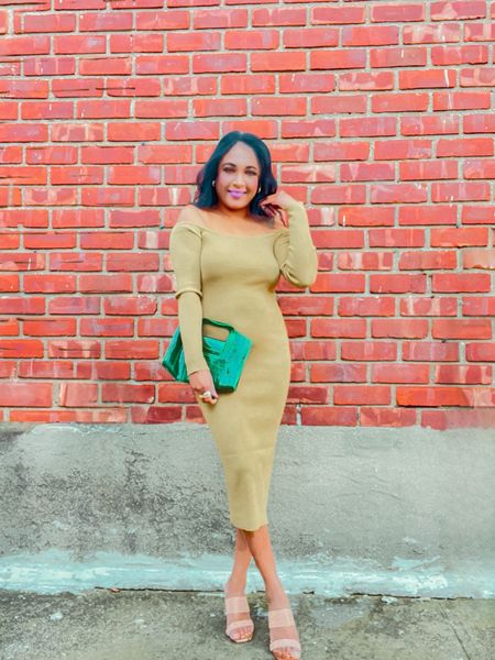 Olive color off the shoulder sweater dress 

Looking for the perfect off the shoulder sweater dress then check out forever 21 💚💚💚💚💚💚💚

#LTKfindsunder50 #LTKsalealert #LTKstyletip