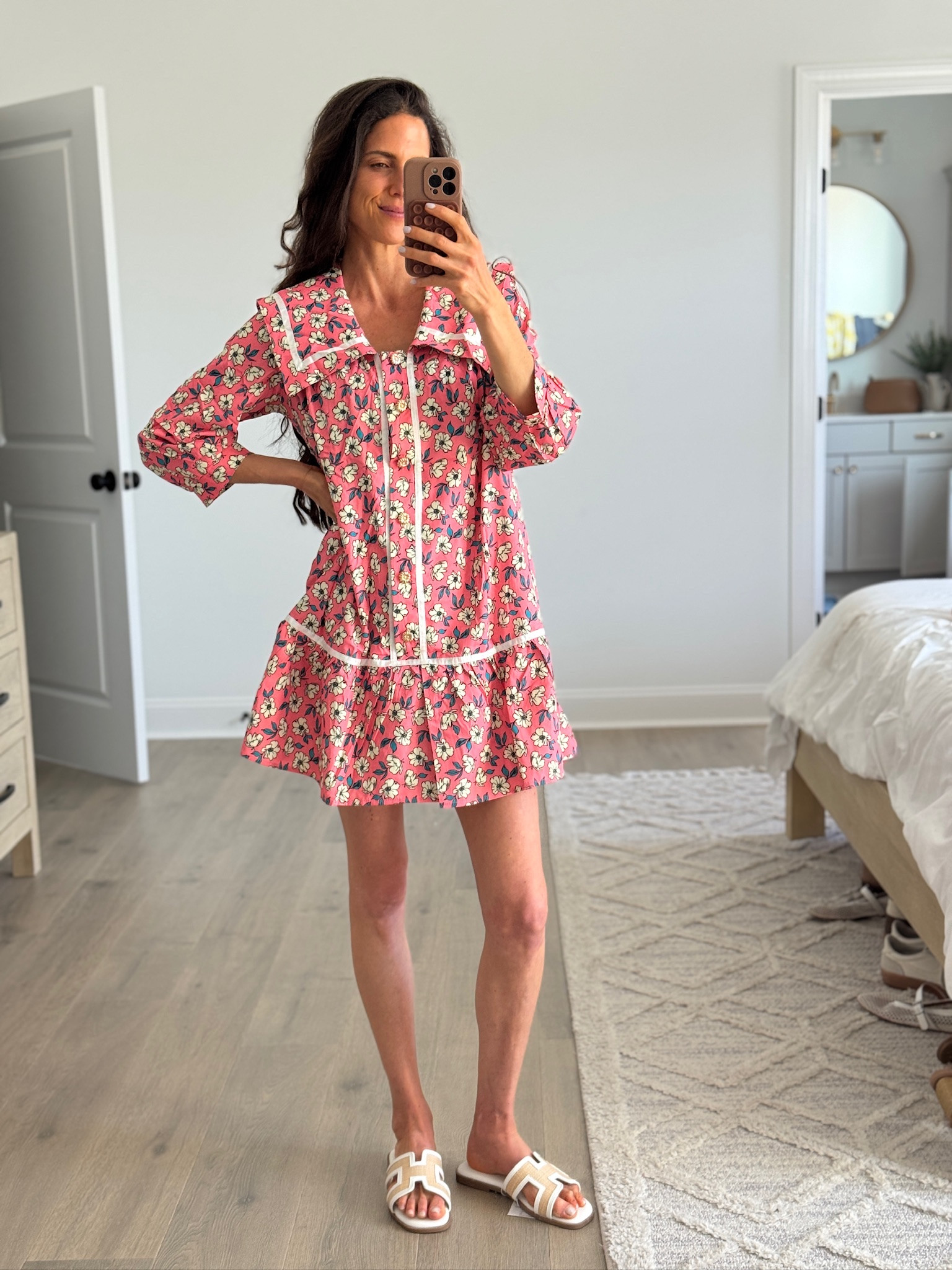 This dress is such a fun spring find.
Lightweight, flattering, and so easy to throw on and go.
pink floral dress, spring mini dress, casual spring outfit, feminine dress, everyday dress idea


#LTKSeasonal #LTKgrwm #LTKootd