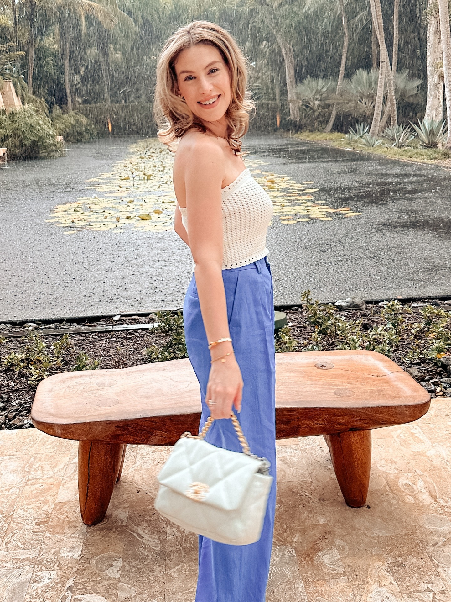an outfit I’ll be repeating all season 💙🤍