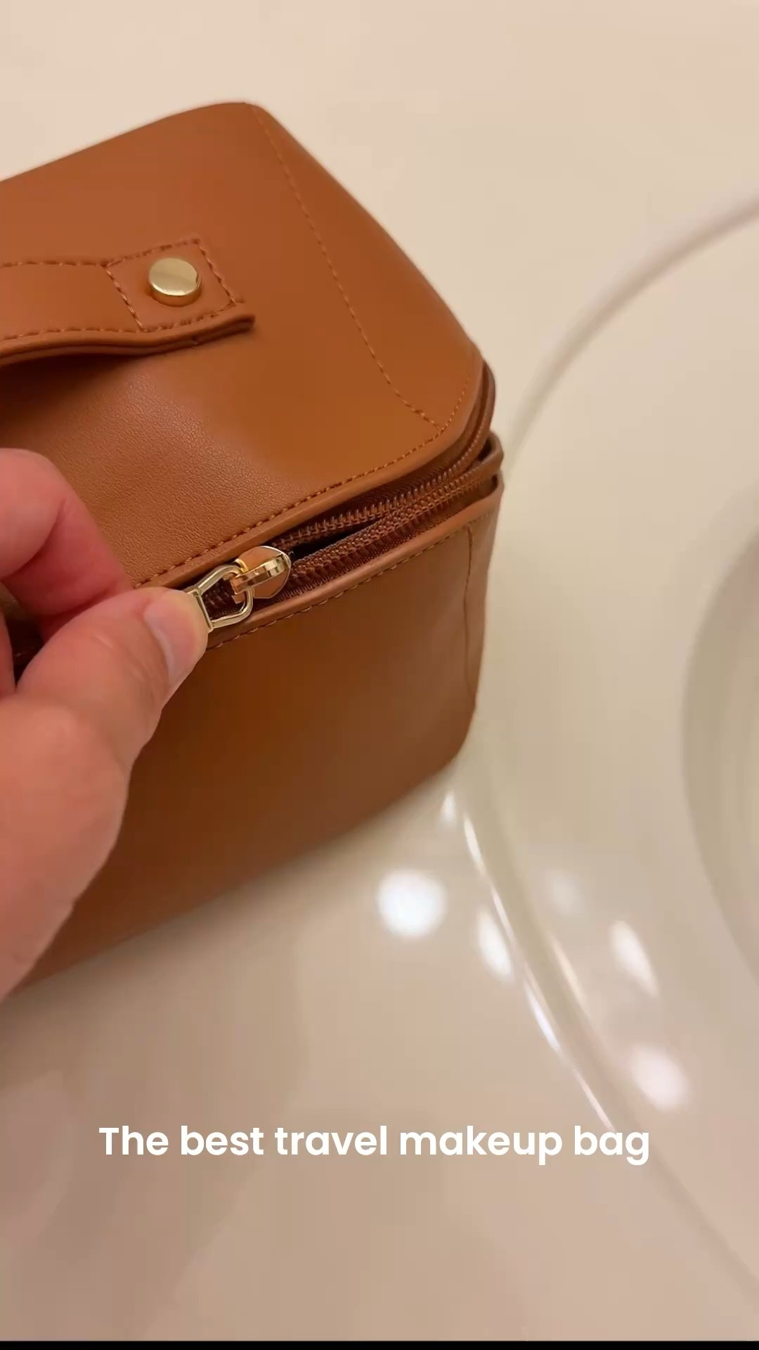The best travel makeup bag!

#LTKBeauty #LTKTravel #LTKmorningroutine