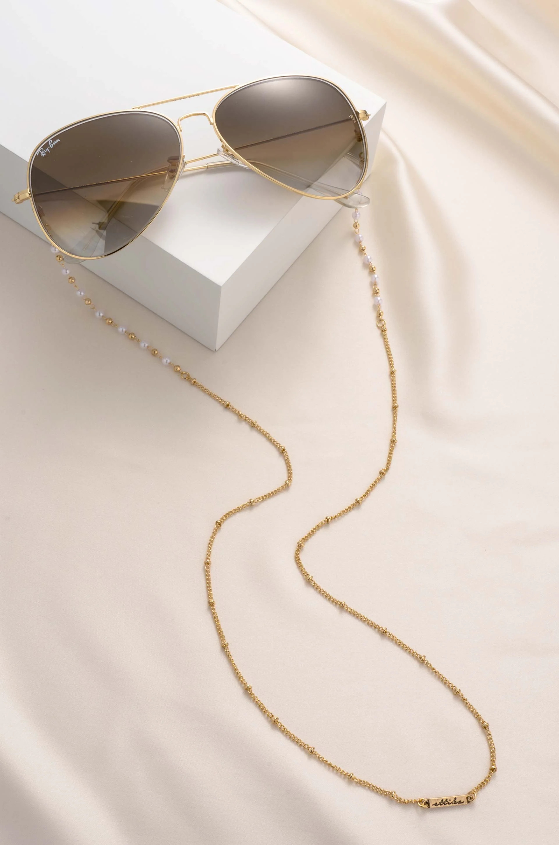 Dainty Pearl and Gold Glasses Chain | Ettika