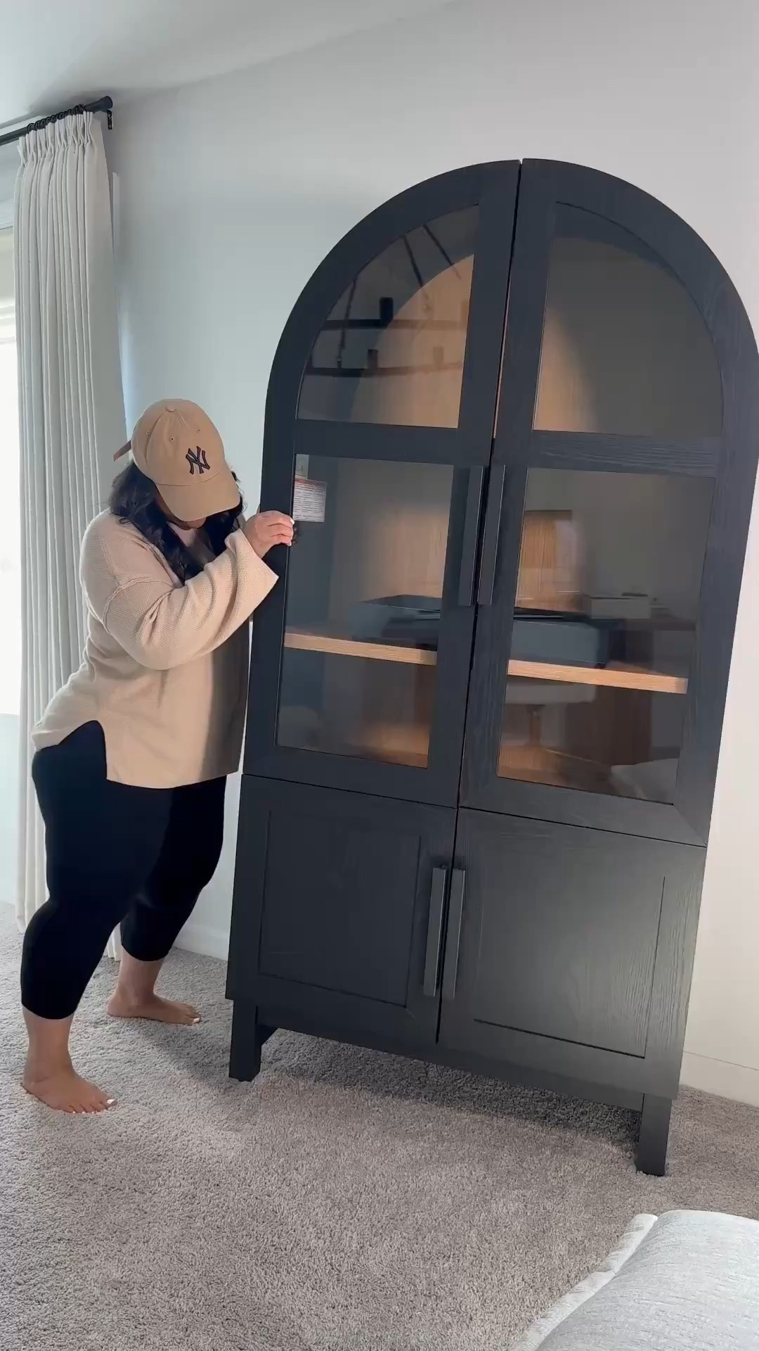 POV: you’re favorite cabinet is on clearance!! 😍🖤🖤


Walmart viral cabinet
Arched cabinet
Walmart furniture 
Affordable home decor
Restoration hardware look for less
Luxe for less
Arched cabinet 
Black accent cabinet 
Organic modern dining room
Better homes 

#LTKHome #LTKStyleTip