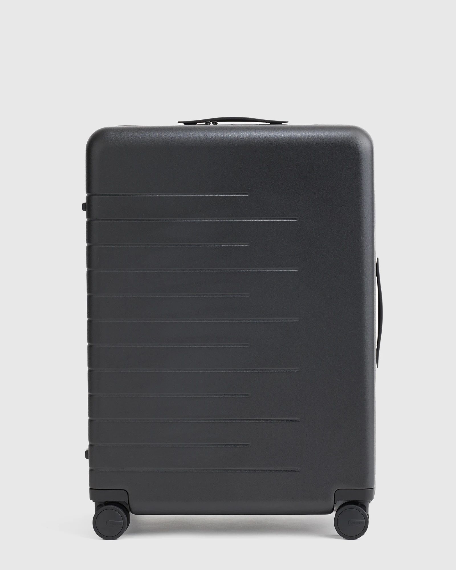 Check-In Hard Shell Suitcase - 27" | Quince